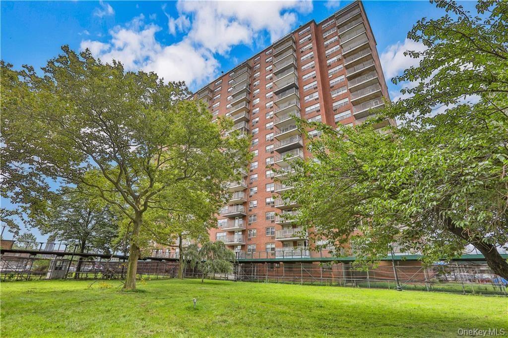 2475 W 16th St # 17G, Brooklyn, NY 11214