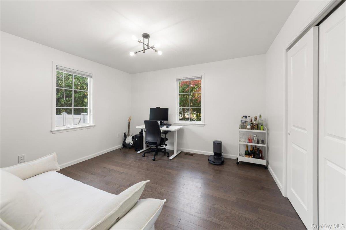 175 Edgepark Road, White Plains, NY 10603