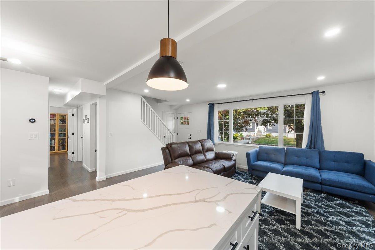 175 Edgepark Road, White Plains, NY 10603