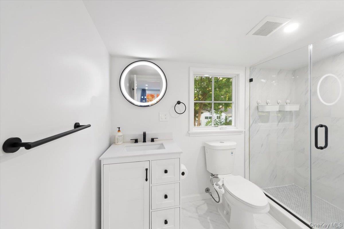 175 Edgepark Road, White Plains, NY 10603