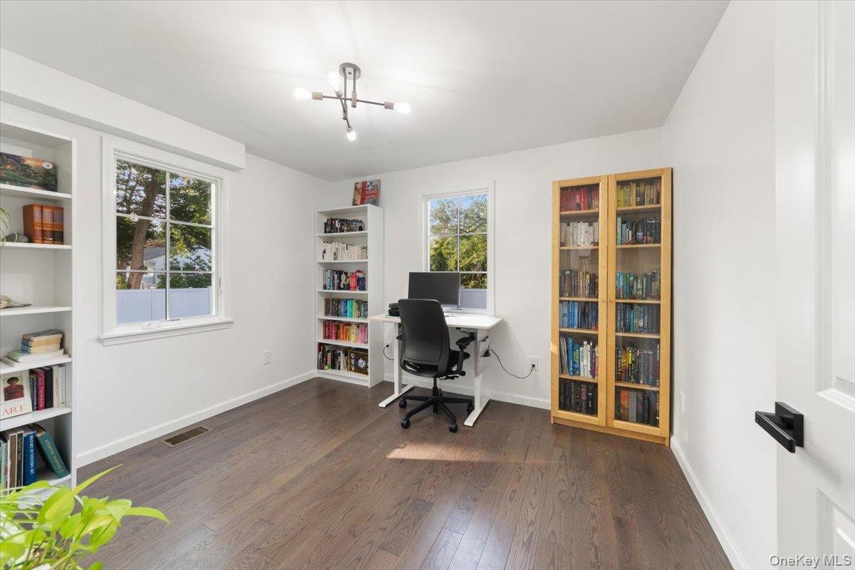 175 Edgepark Road, White Plains, NY 10603