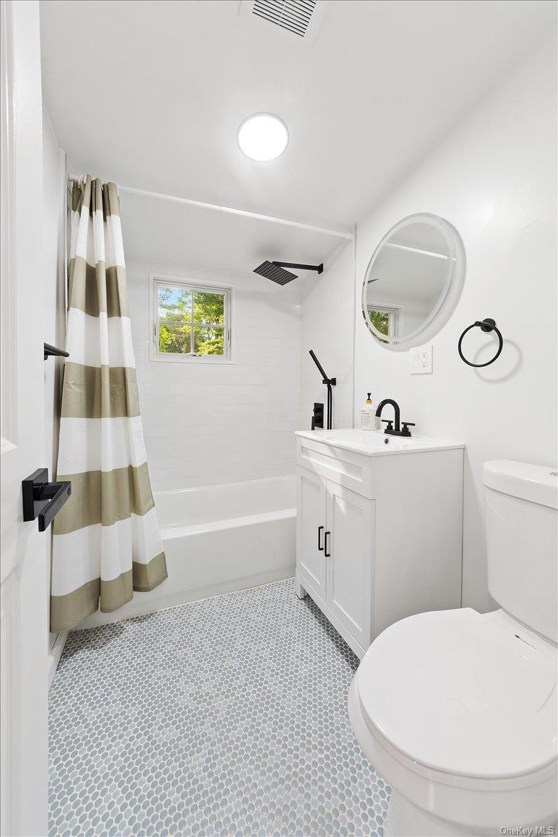 175 Edgepark Road, White Plains, NY 10603