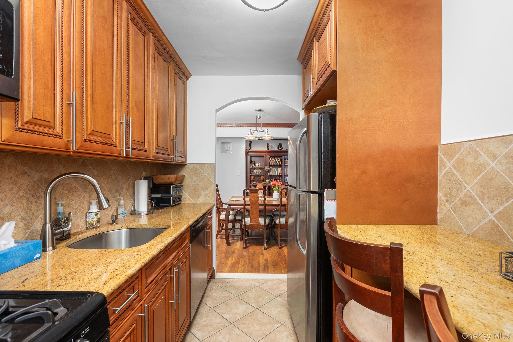 3531 Bronxwood Avenue # 2J, Bronx, NY 10469