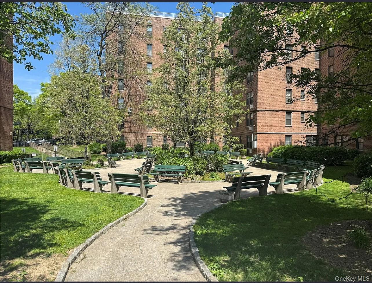 3531 Bronxwood Avenue # 2J, Bronx, NY 10469