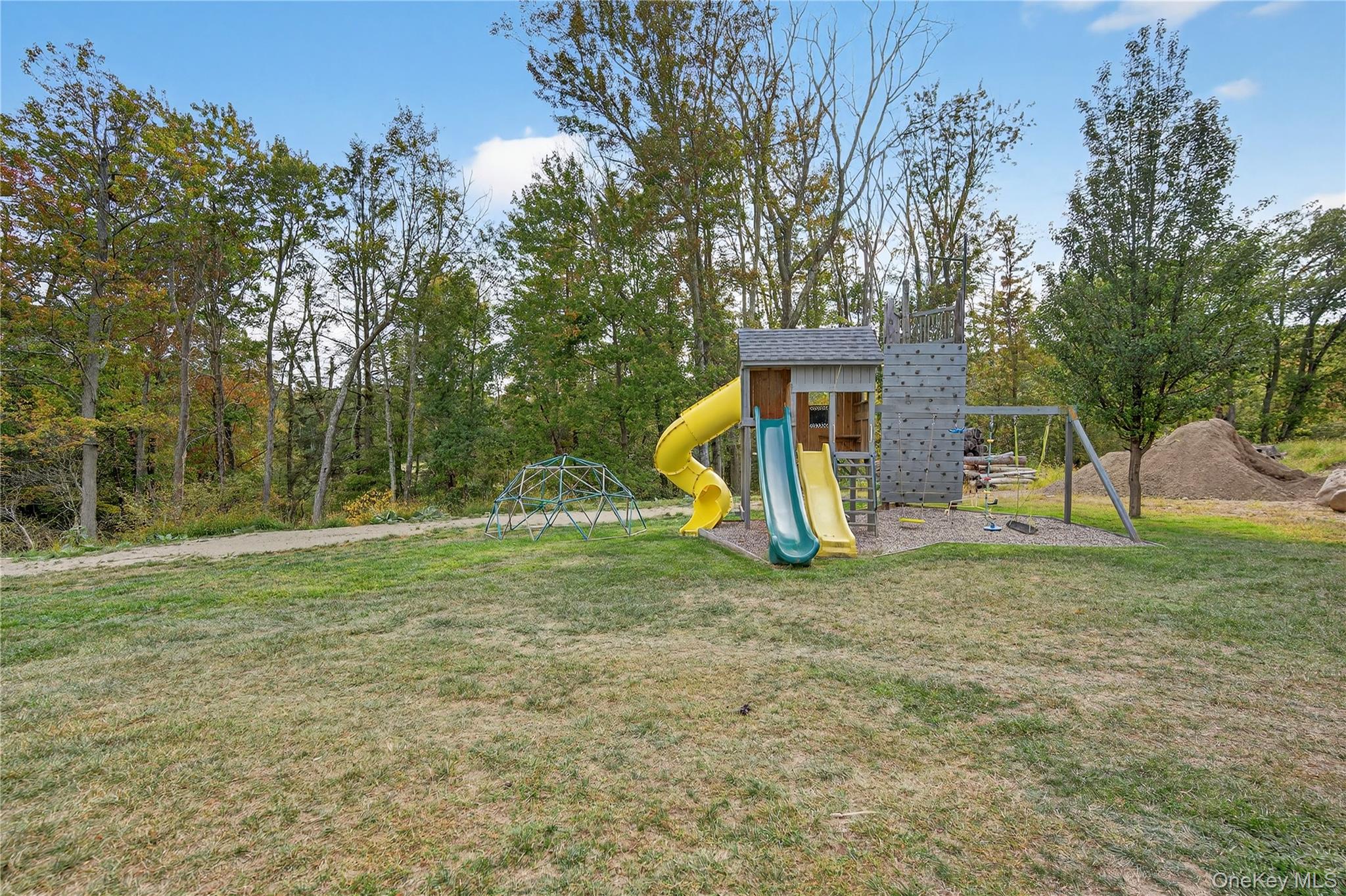 3 Old Westbrookville Road, Wurtsboro, NY 12790