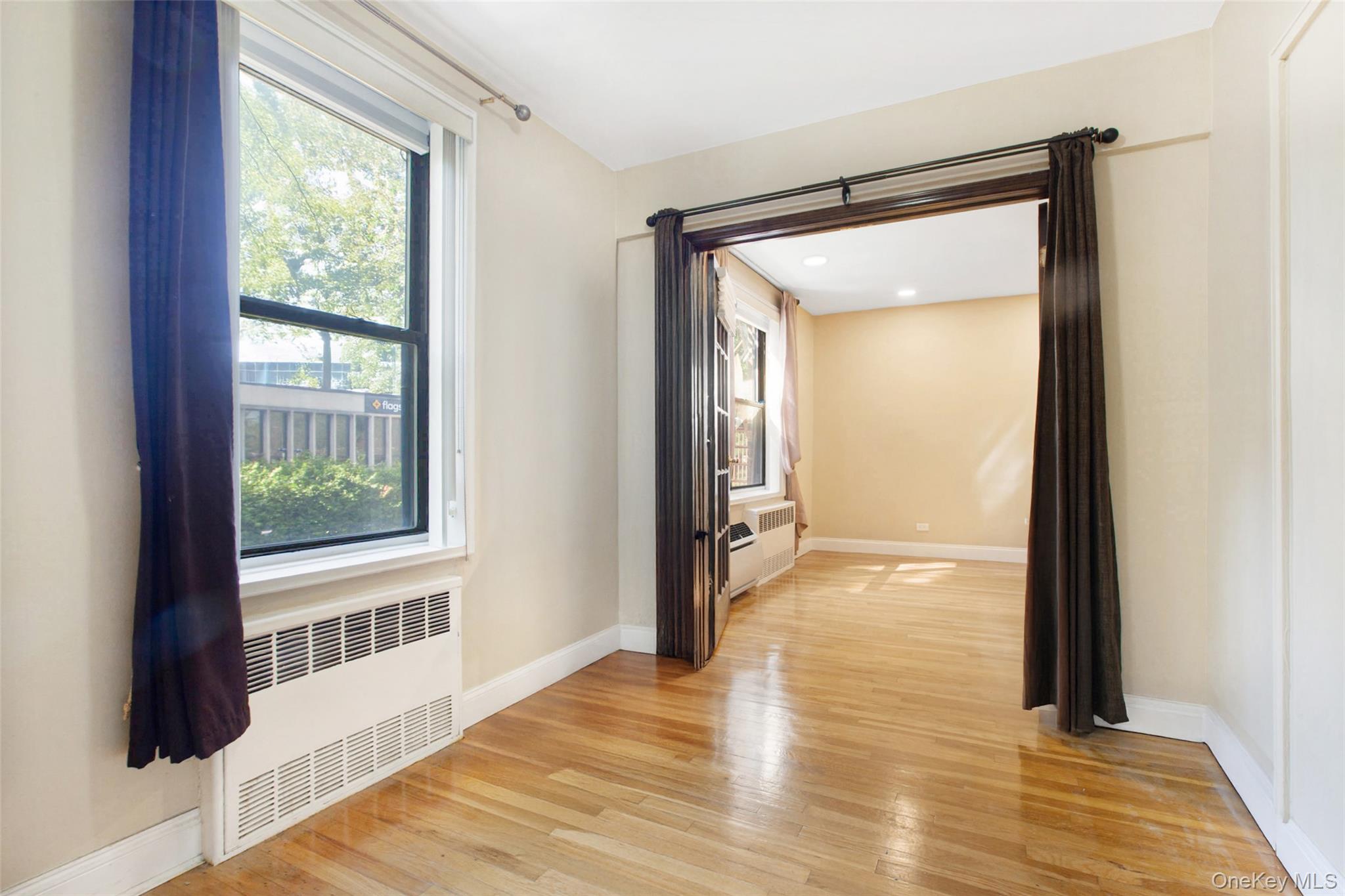 224-24 Union Turnpike # 2N, Oakland Gardens, NY 11364