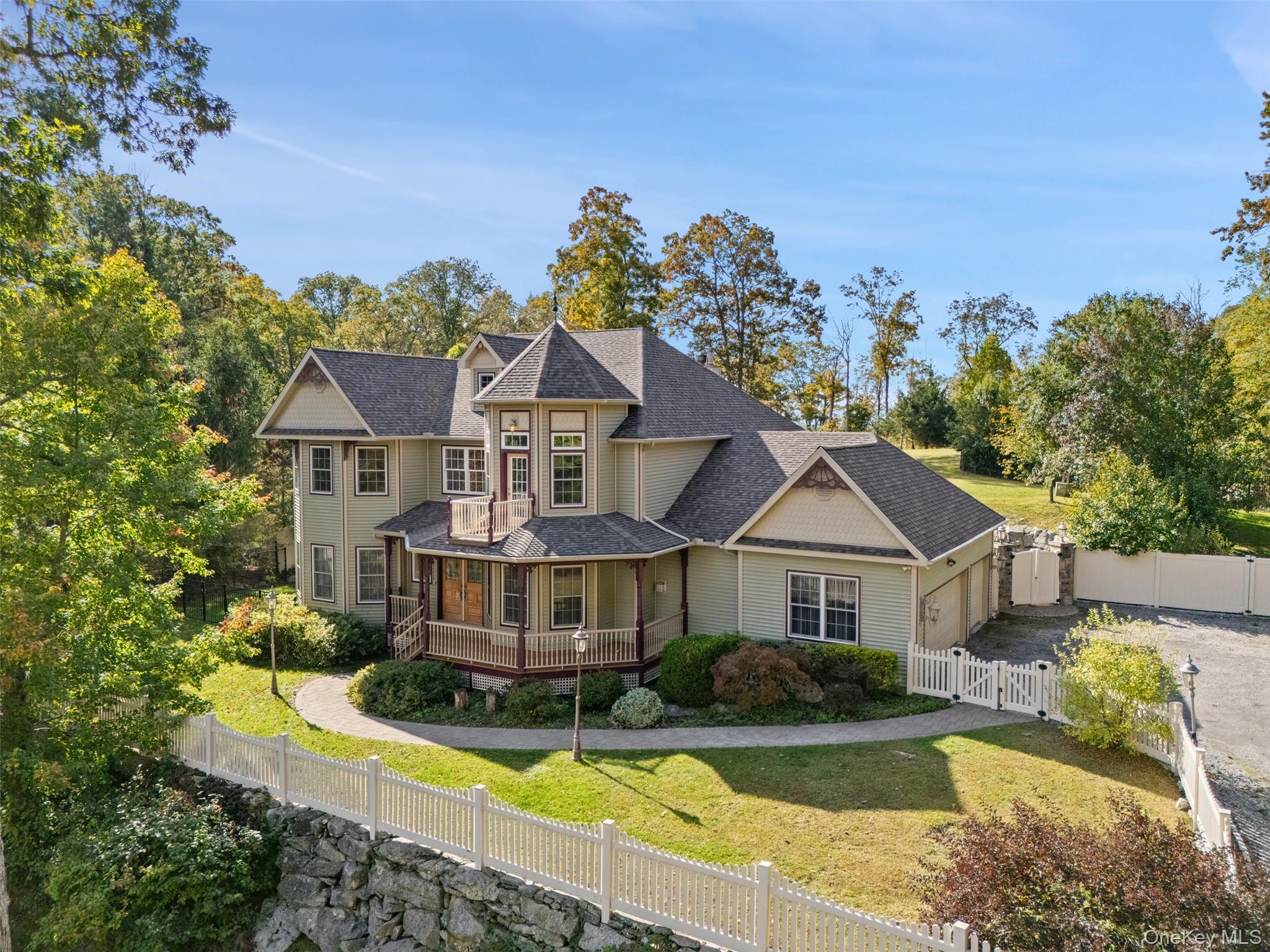 211 Woodmont Road, Hopewell Junction, NY 12533