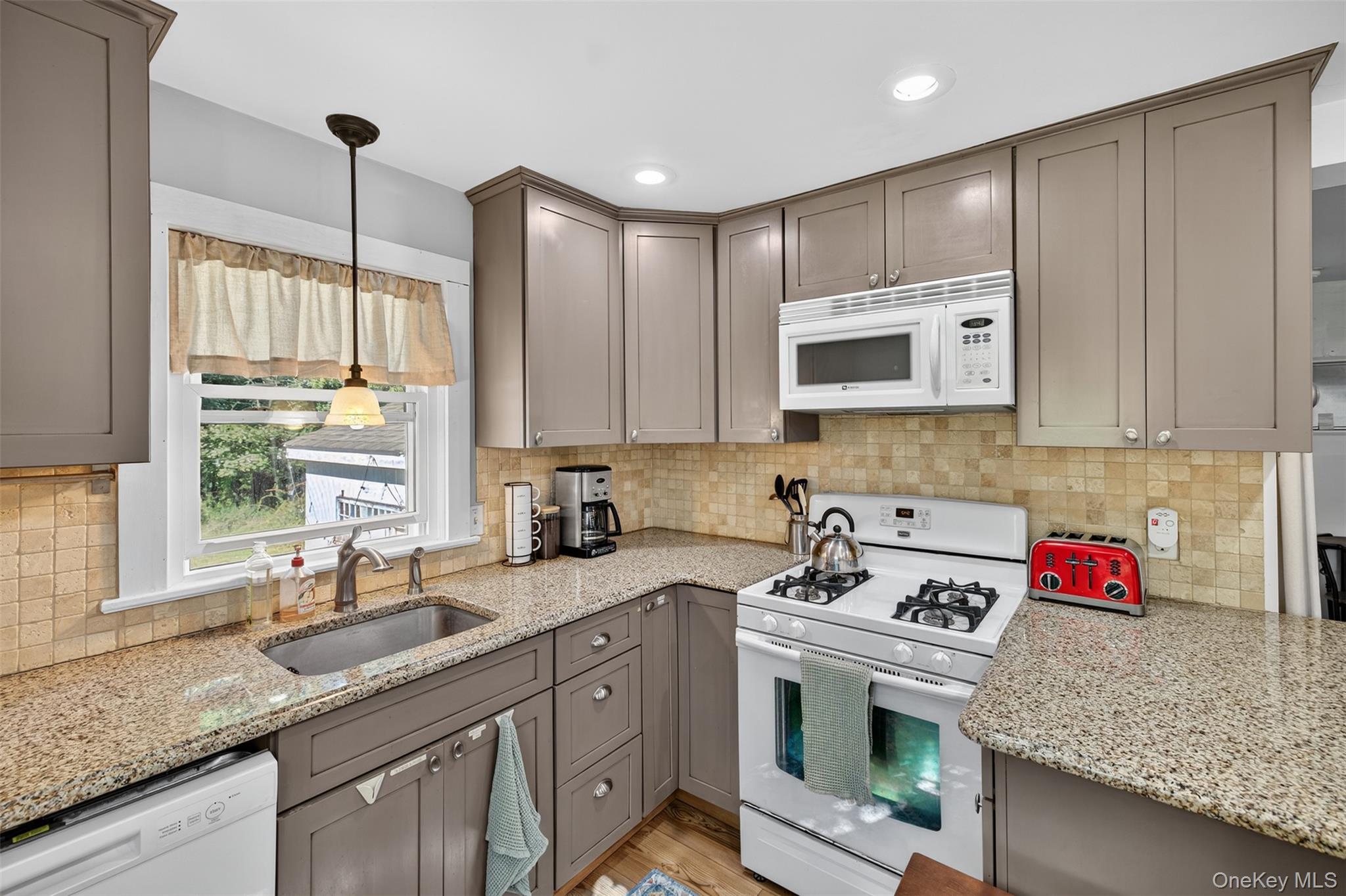 90 Forester Avenue, Warwick, NY 10990