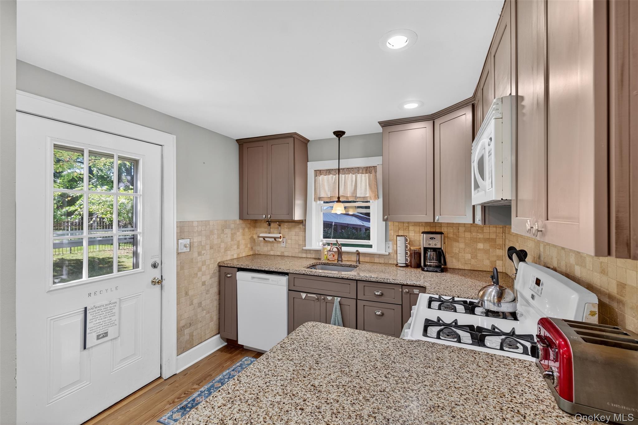 90 Forester Avenue, Warwick, NY 10990