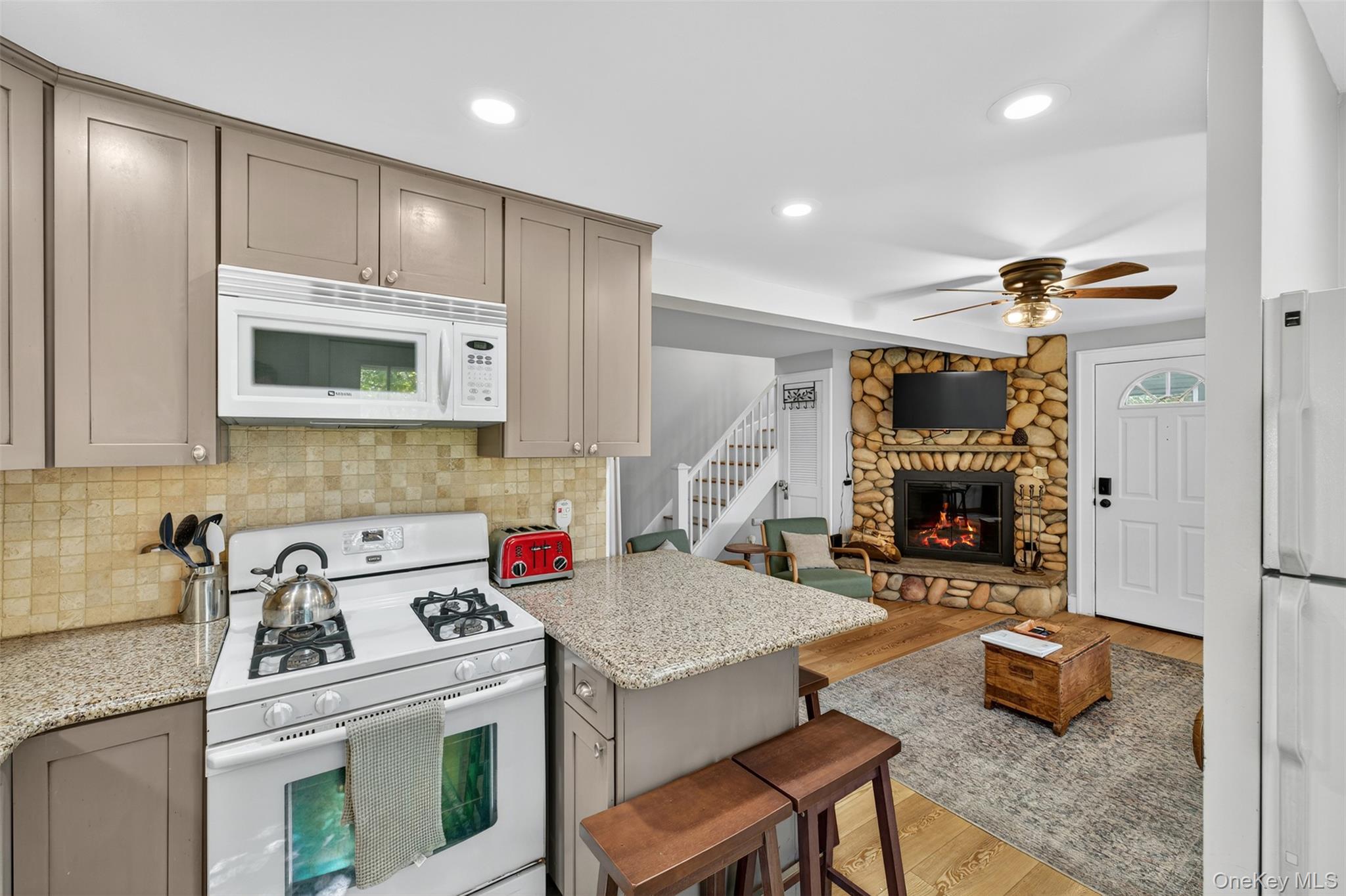 90 Forester Avenue, Warwick, NY 10990