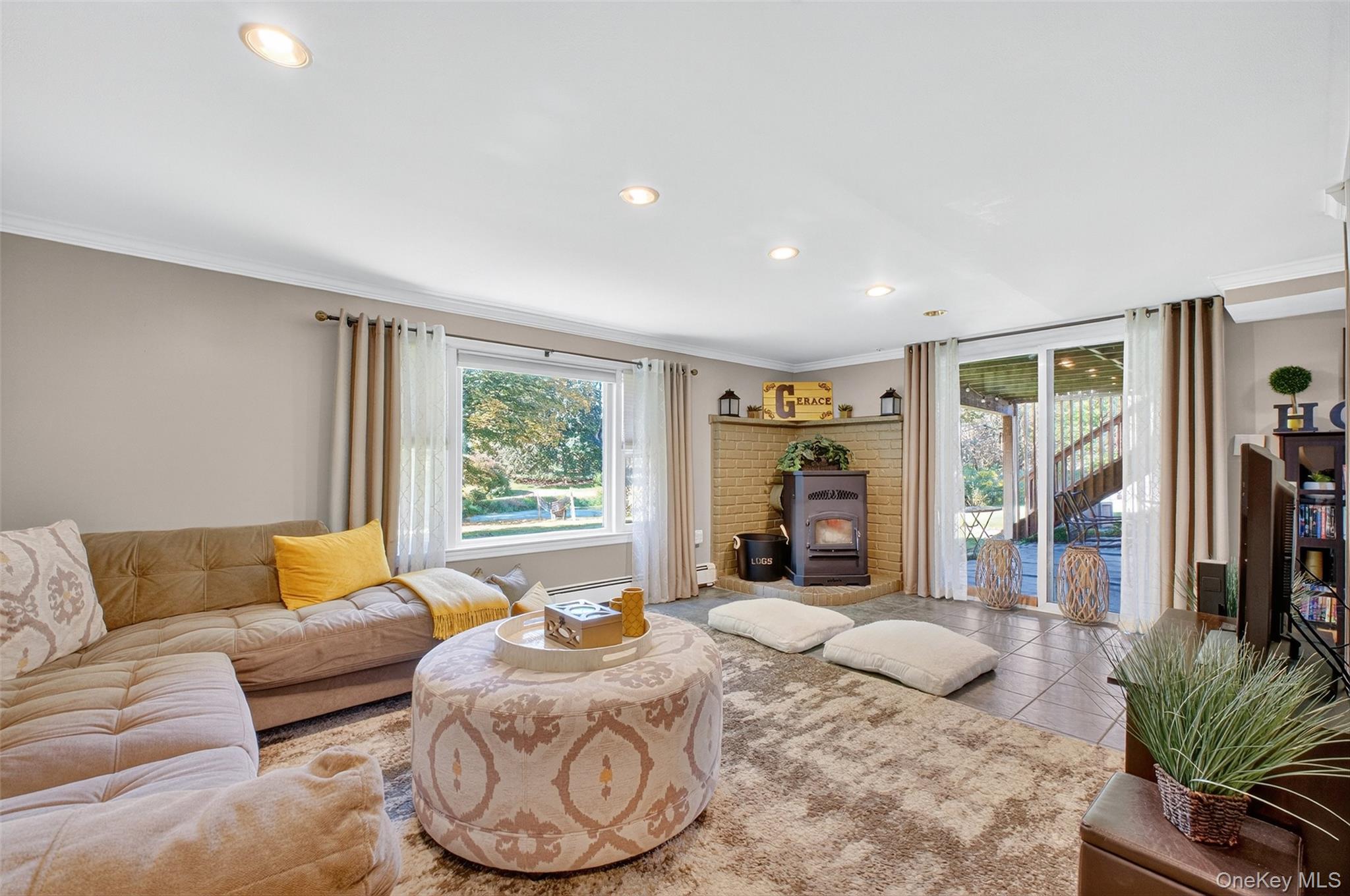 59 Ludingtonville Road, Holmes, NY 12531