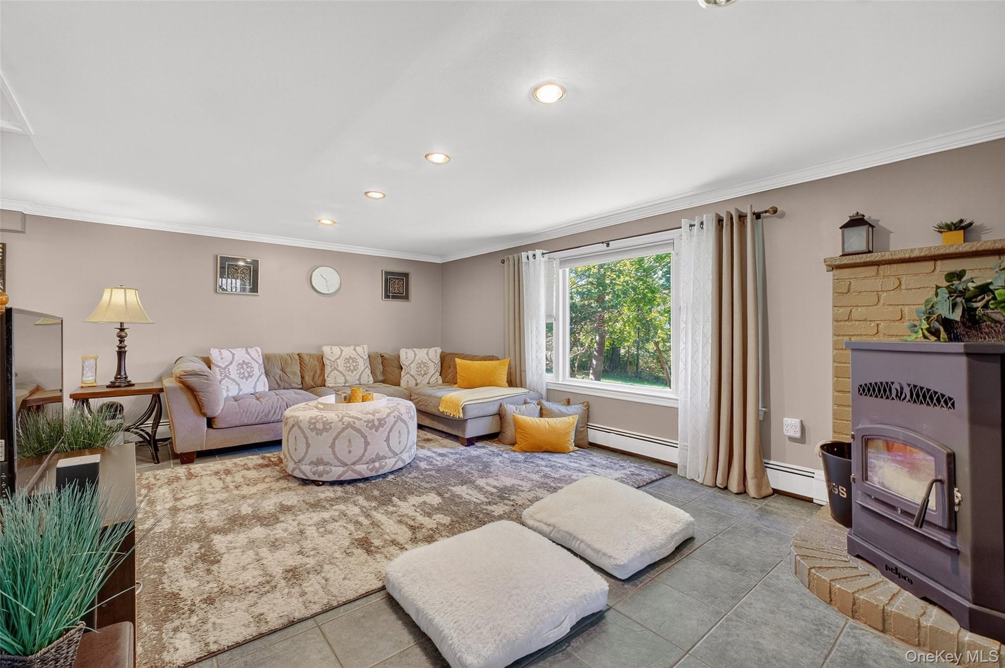 59 Ludingtonville Road, Holmes, NY 12531