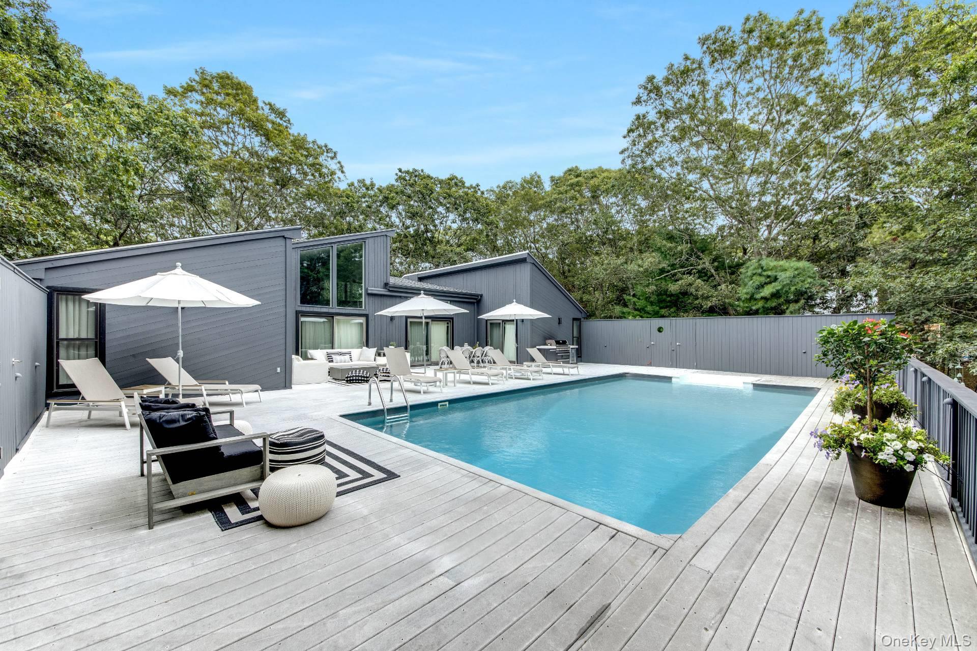 15 Karin Drive, East Hampton, NY 11937