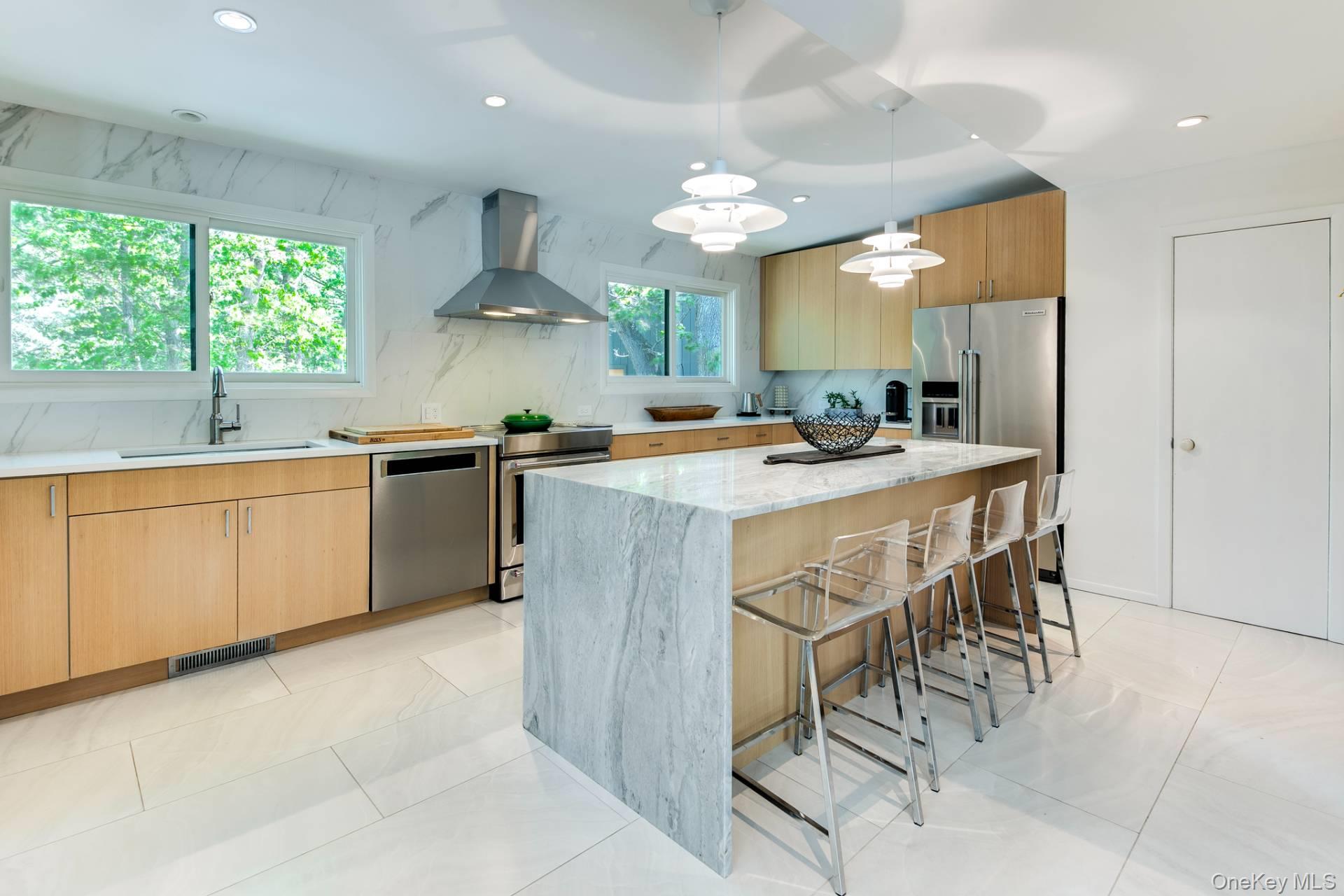 15 Karin Drive, East Hampton, NY 11937