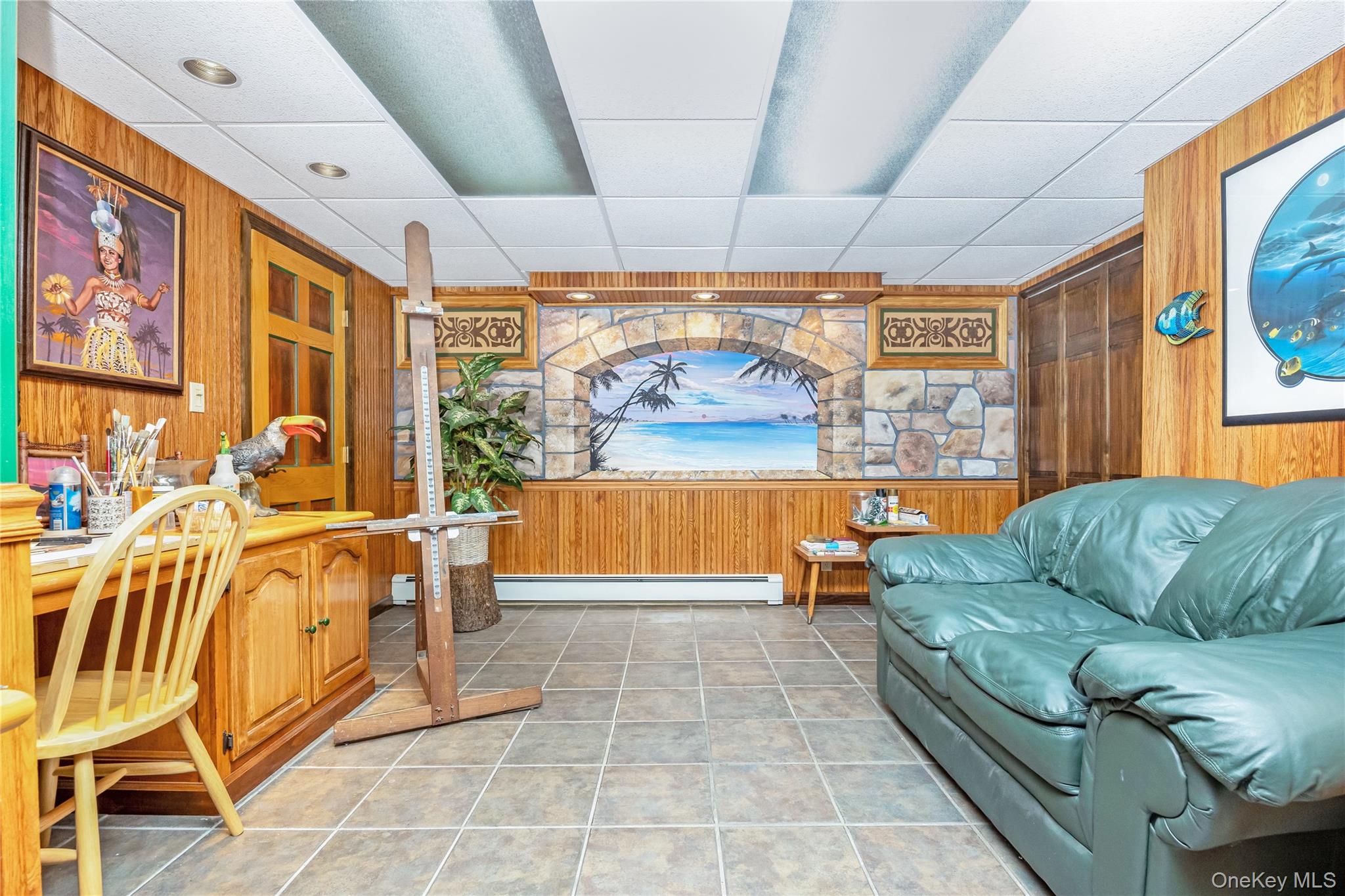 40 Damin Drive, Farmingdale, NY 11735