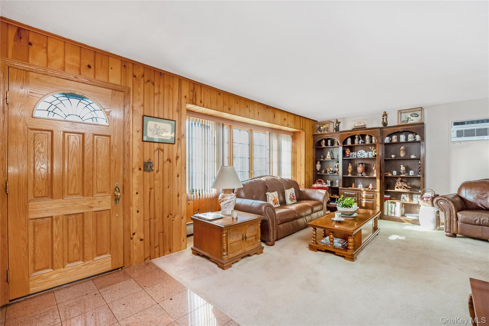 40 Damin Drive, Farmingdale, NY 11735