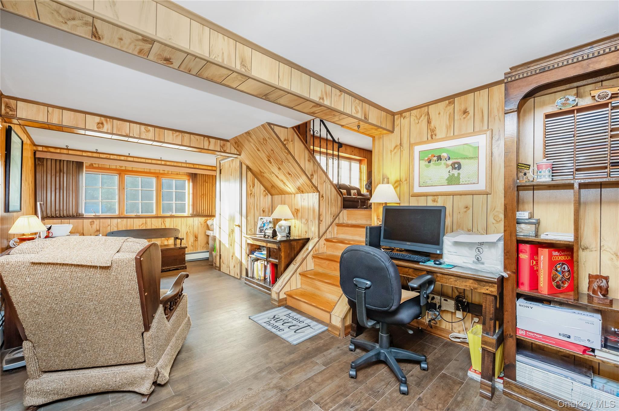 40 Damin Drive, Farmingdale, NY 11735