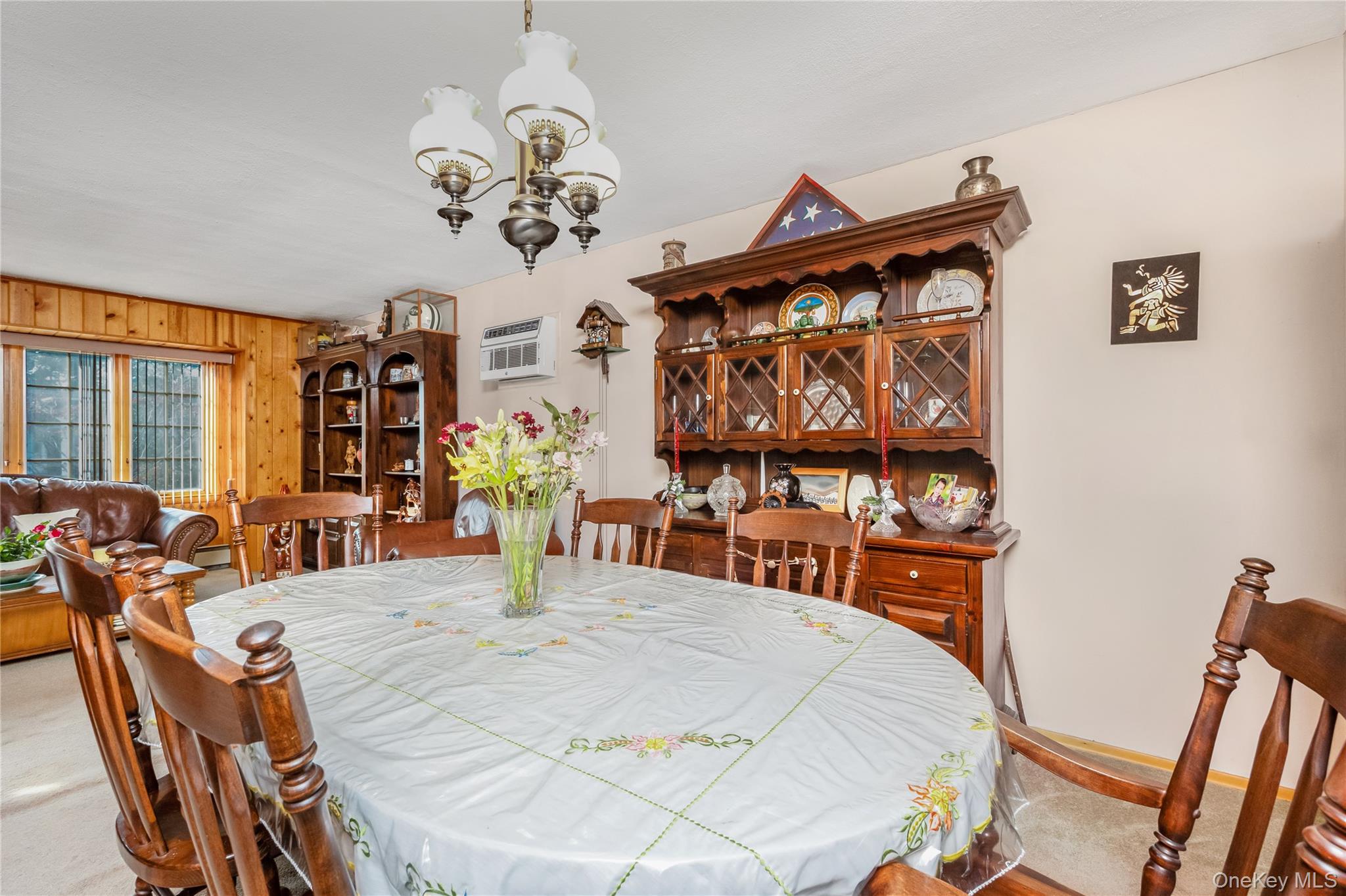 40 Damin Drive, Farmingdale, NY 11735