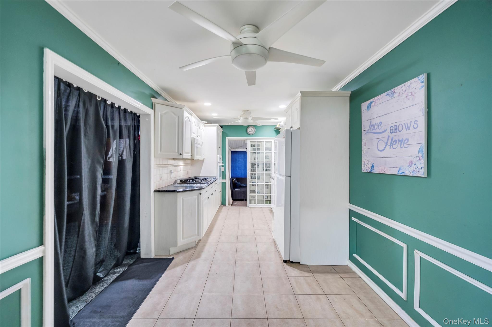 22 Herman Avenue, North Babylon, NY 11703