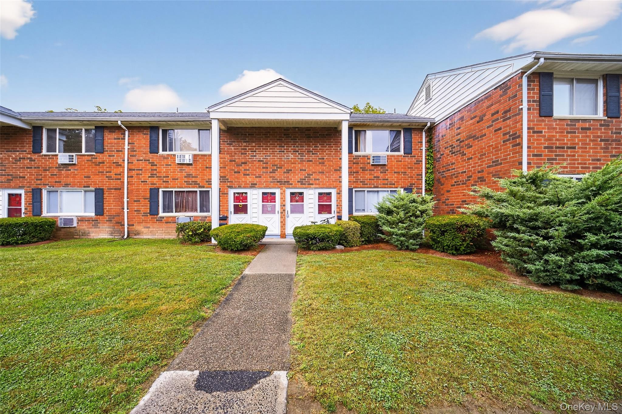 12 manor Drive # 12, Cornwall, NY 12518