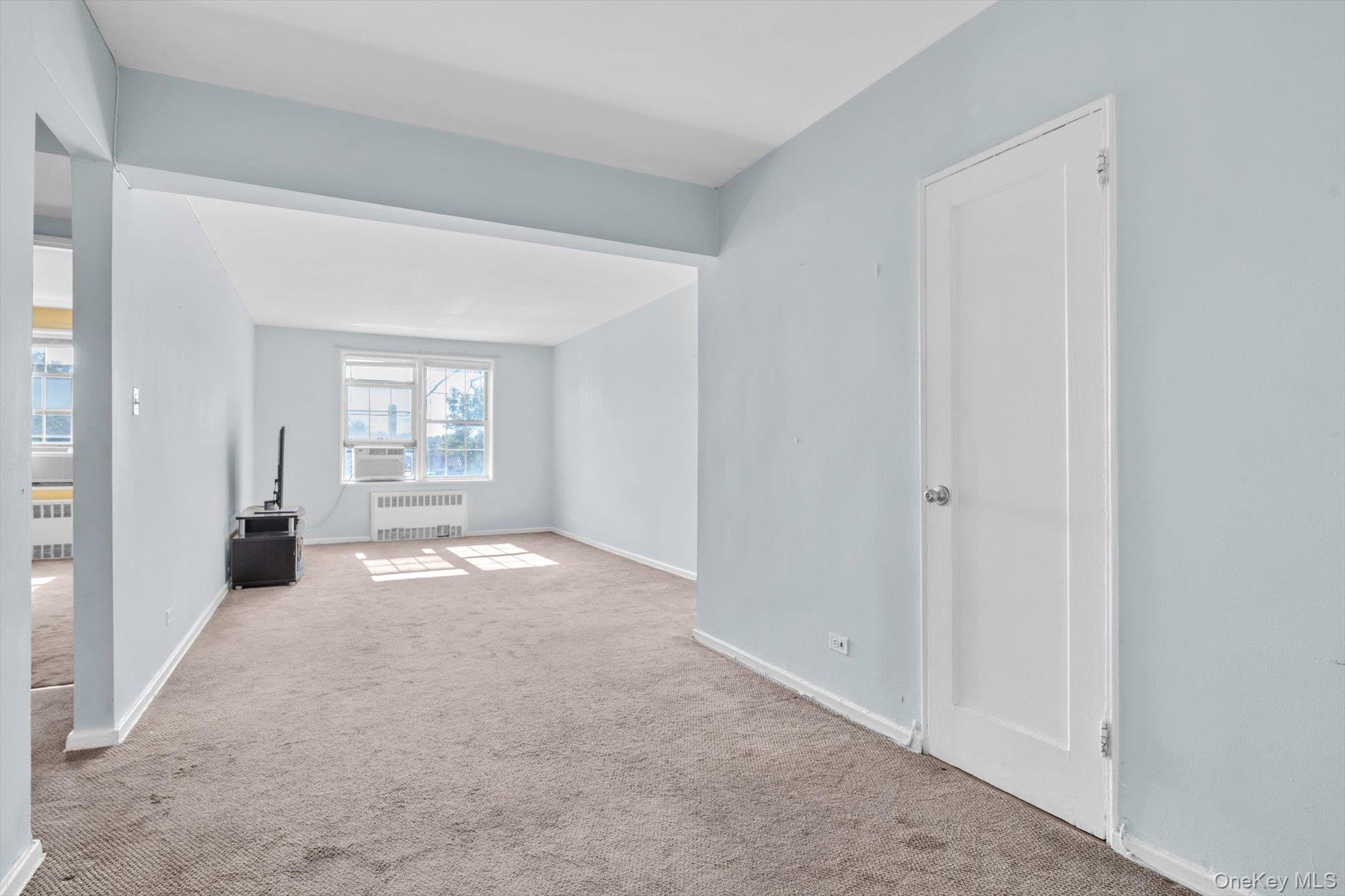 63-93 Woodhaven Boulevard # 2F3, Rego Park, NY 11374