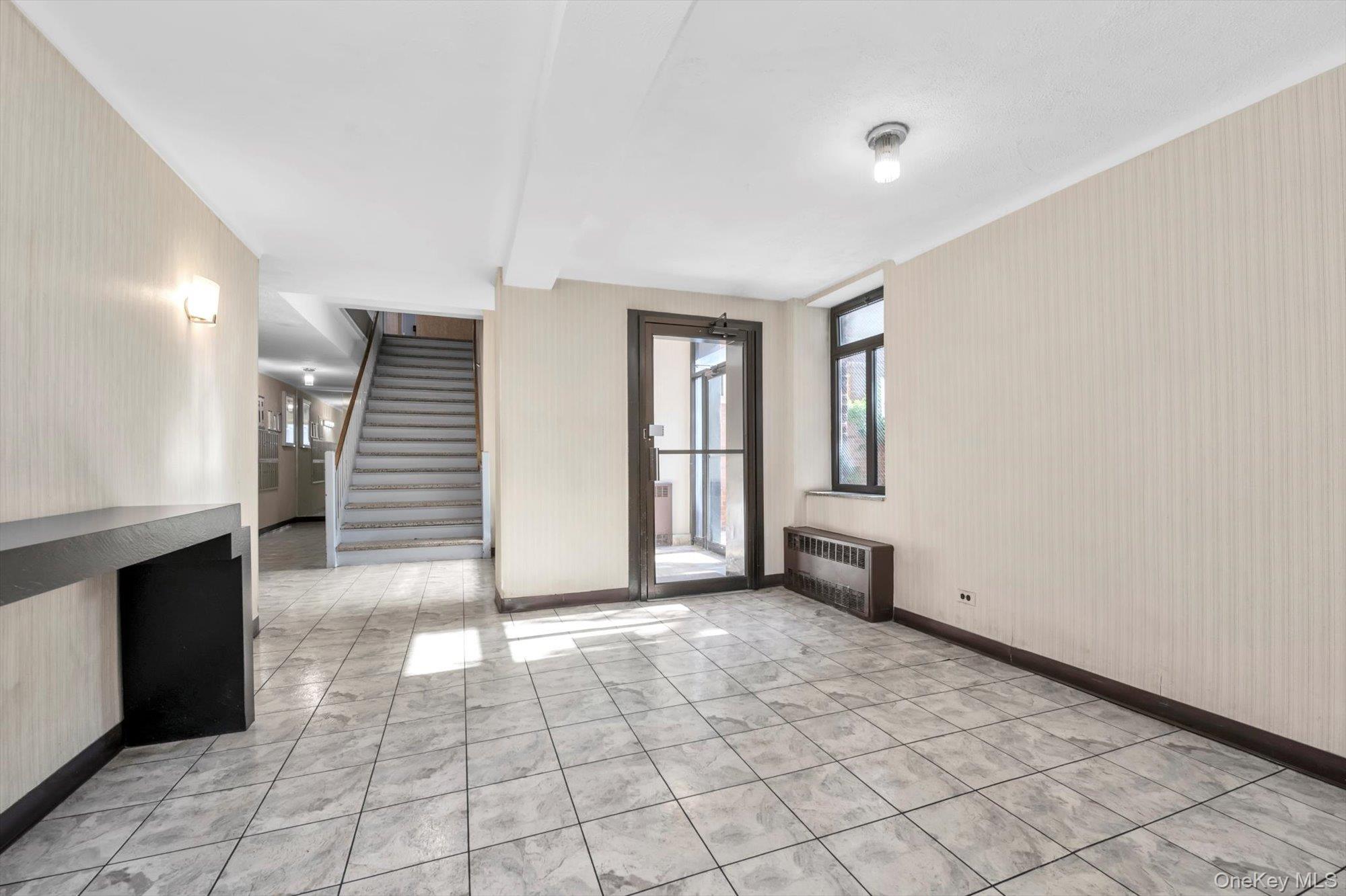 63-93 Woodhaven Boulevard # 2F3, Rego Park, NY 11374