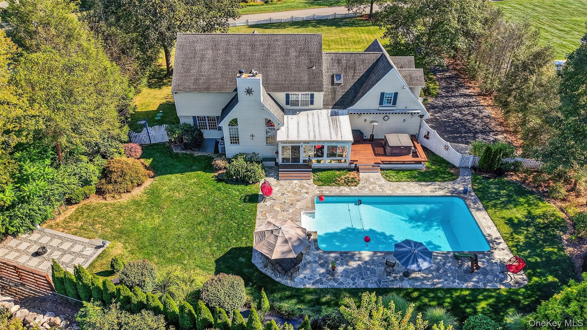 8 Cale Road, Amawalk, NY 10501