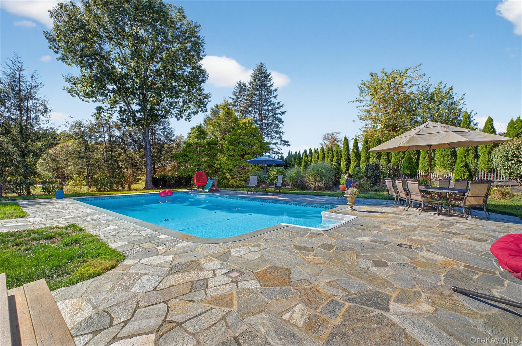 8 Cale Road, Amawalk, NY 10501