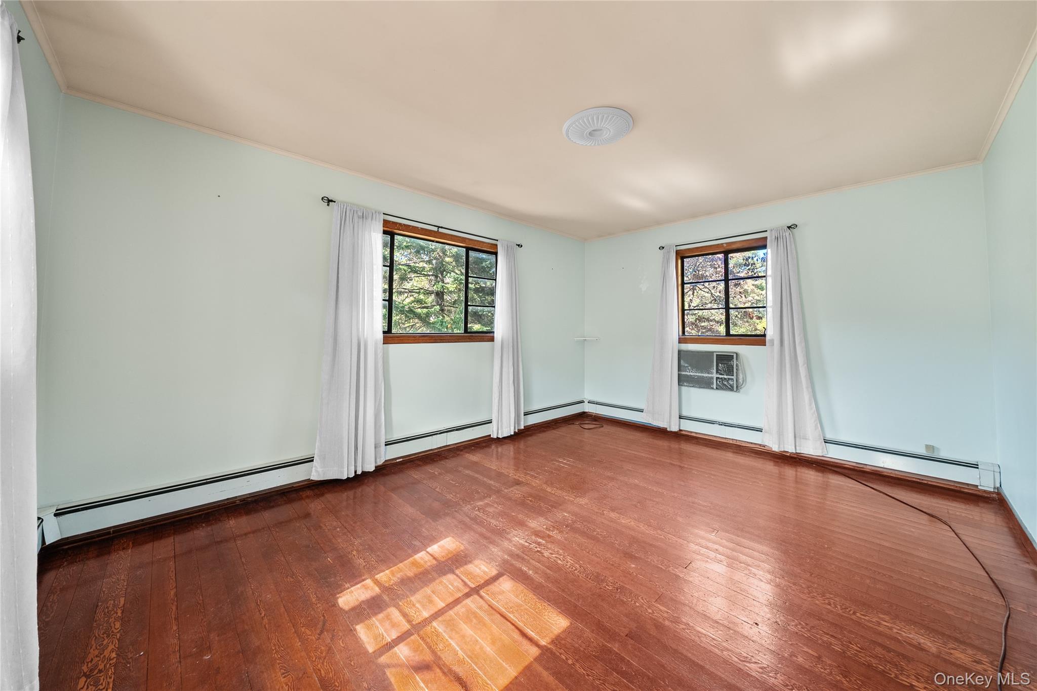 14 Whitestone Road, Sound Beach, NY 11789