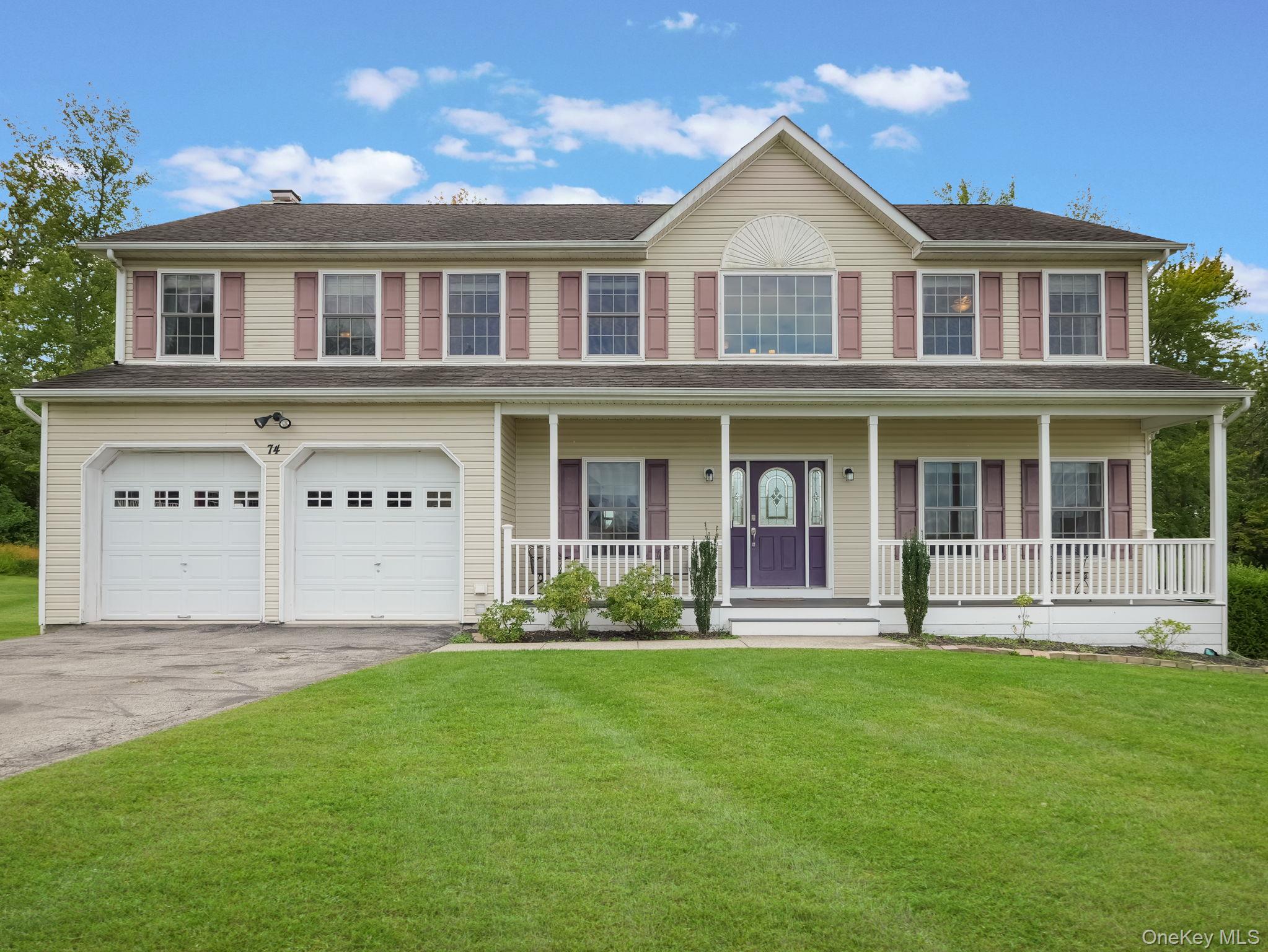 74 Red Maple Way, New Windsor, NY 12553