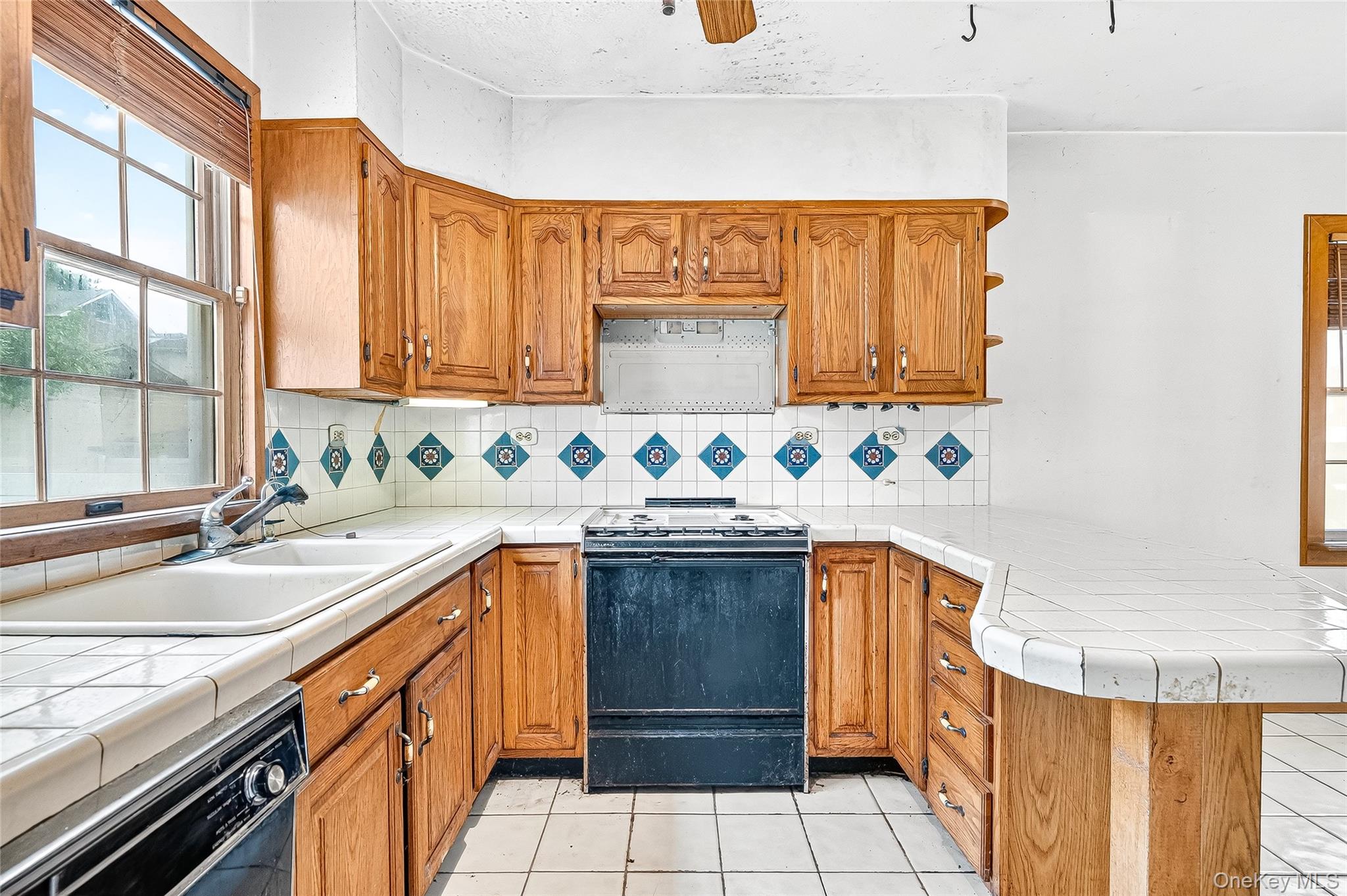 2430 Morgan Avenue, Bronx, NY 10469