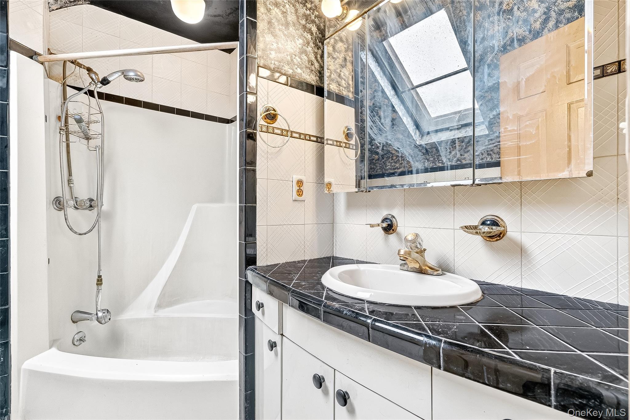 2430 Morgan Avenue, Bronx, NY 10469