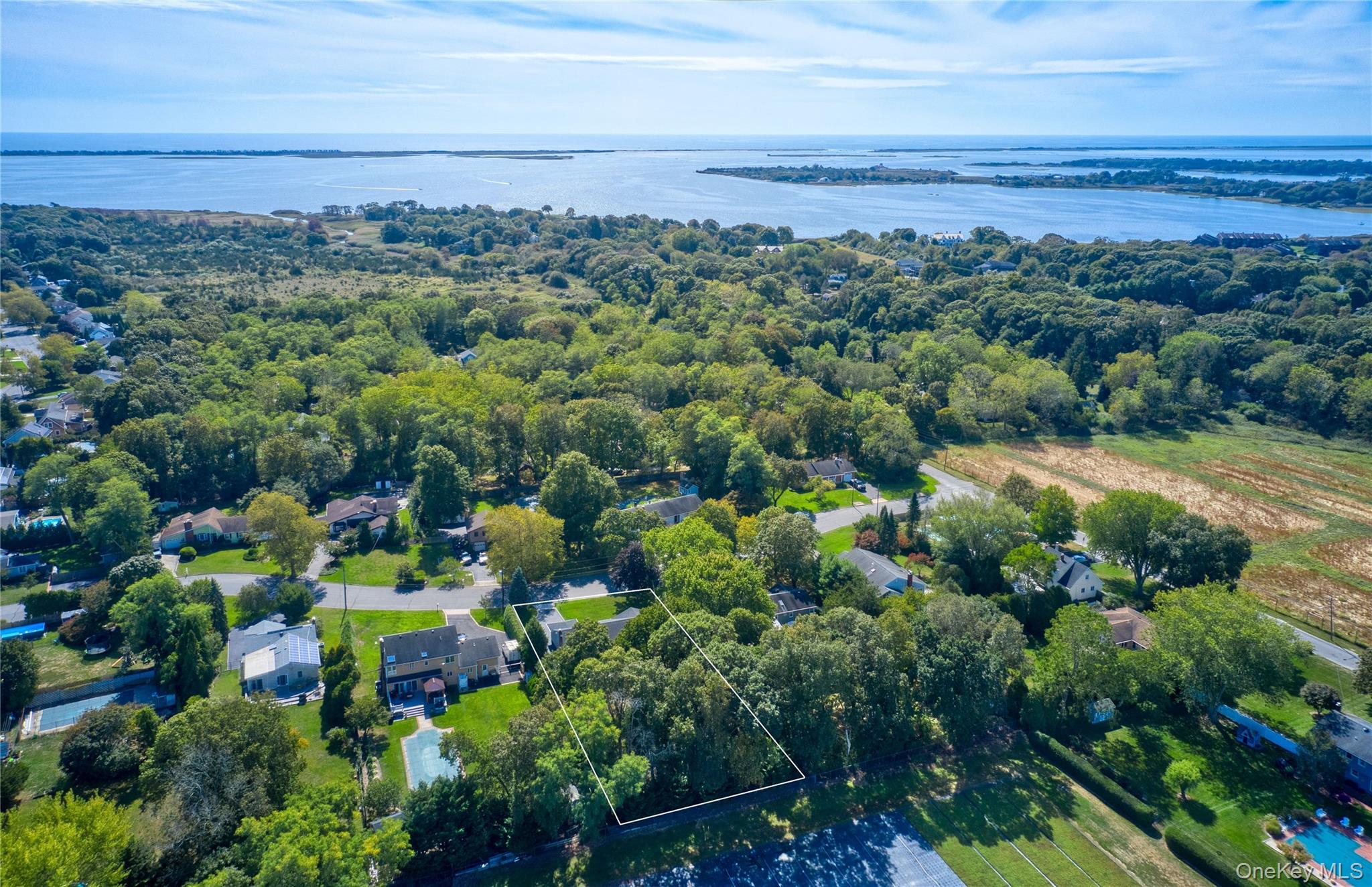 9 Linda Lane, East Moriches, NY 11940