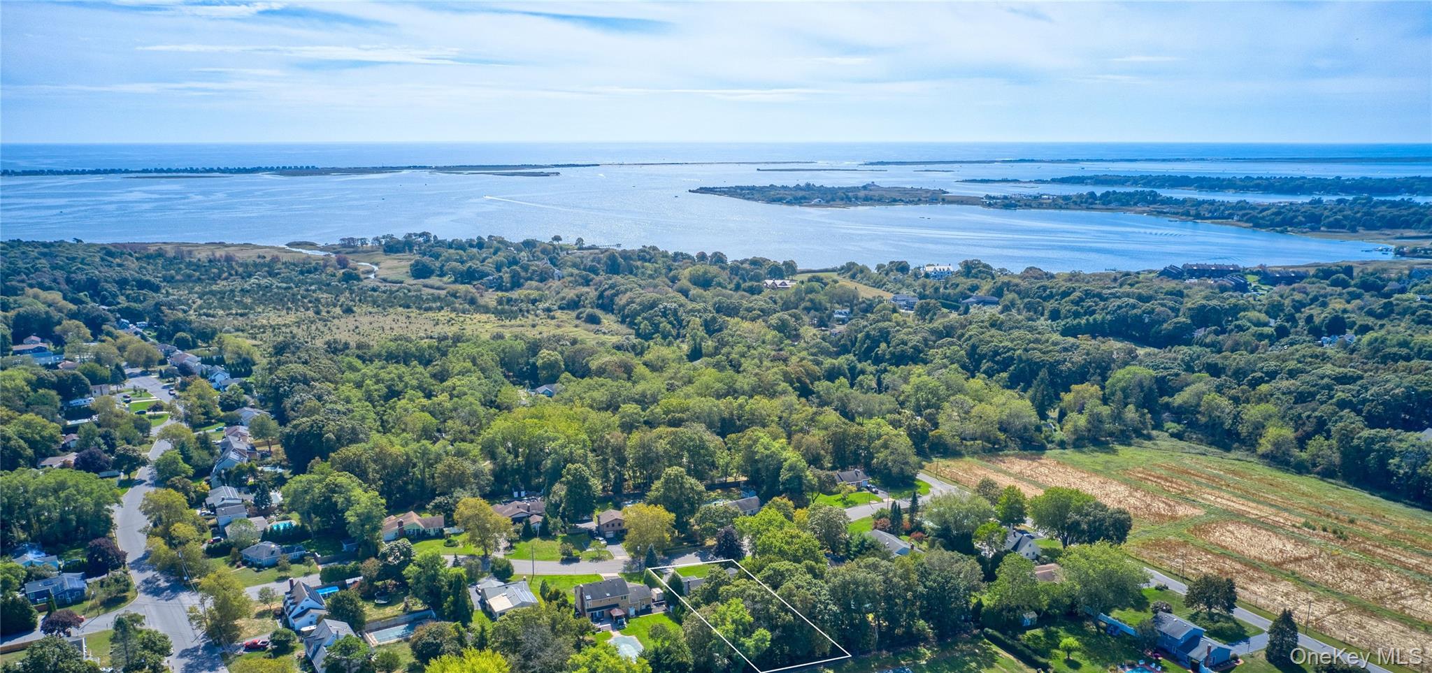 9 Linda Lane, East Moriches, NY 11940