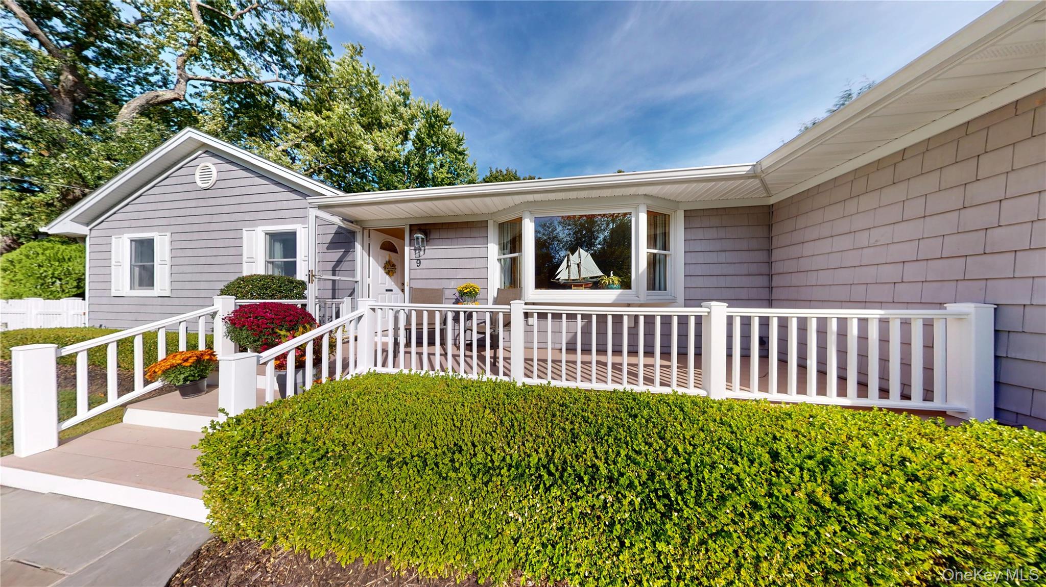 9 Linda Lane, East Moriches, NY 11940