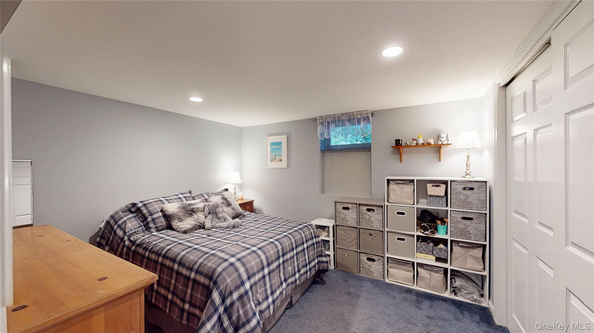 9 Linda Lane, East Moriches, NY 11940