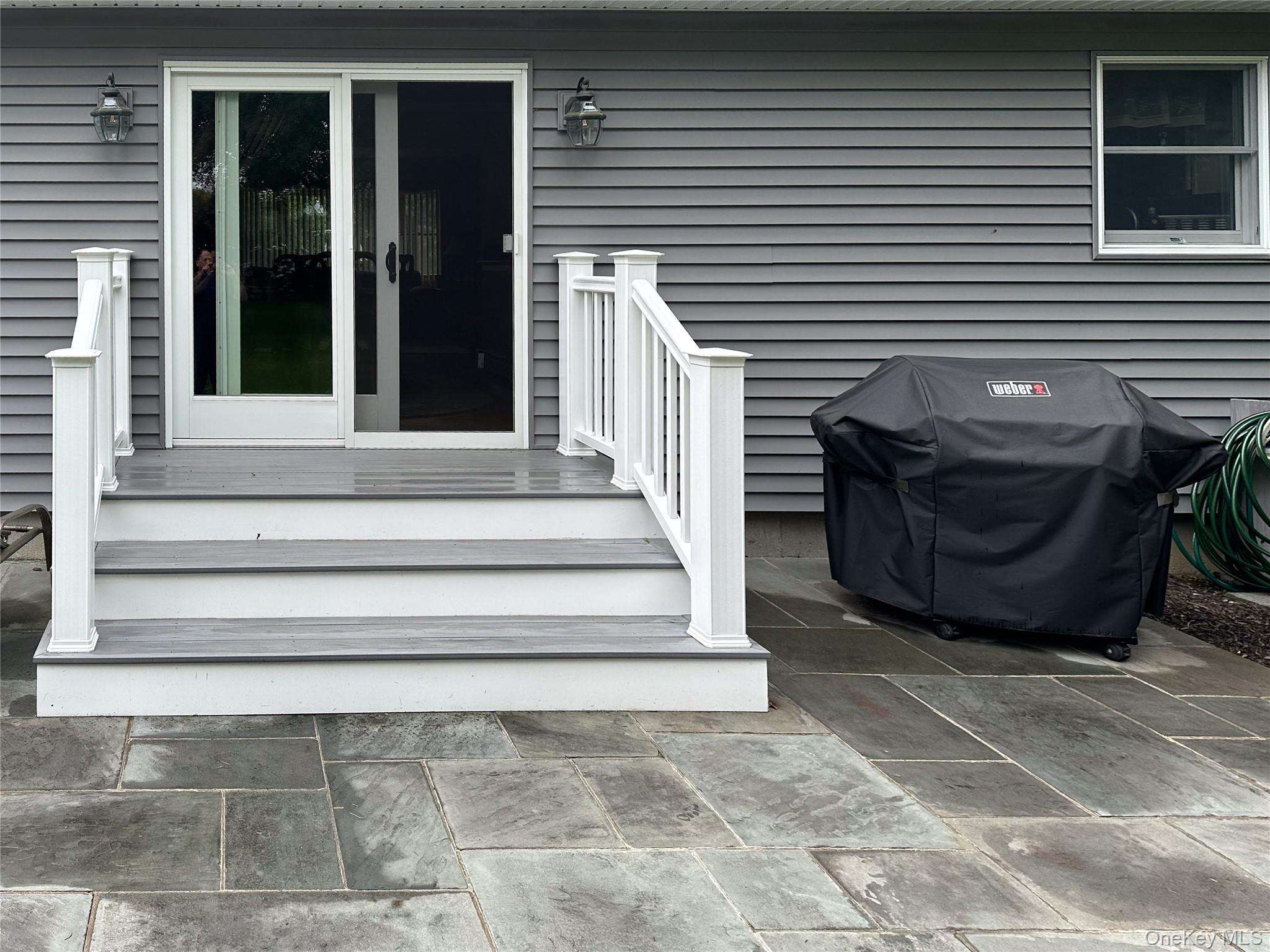 9 Linda Lane, East Moriches, NY 11940