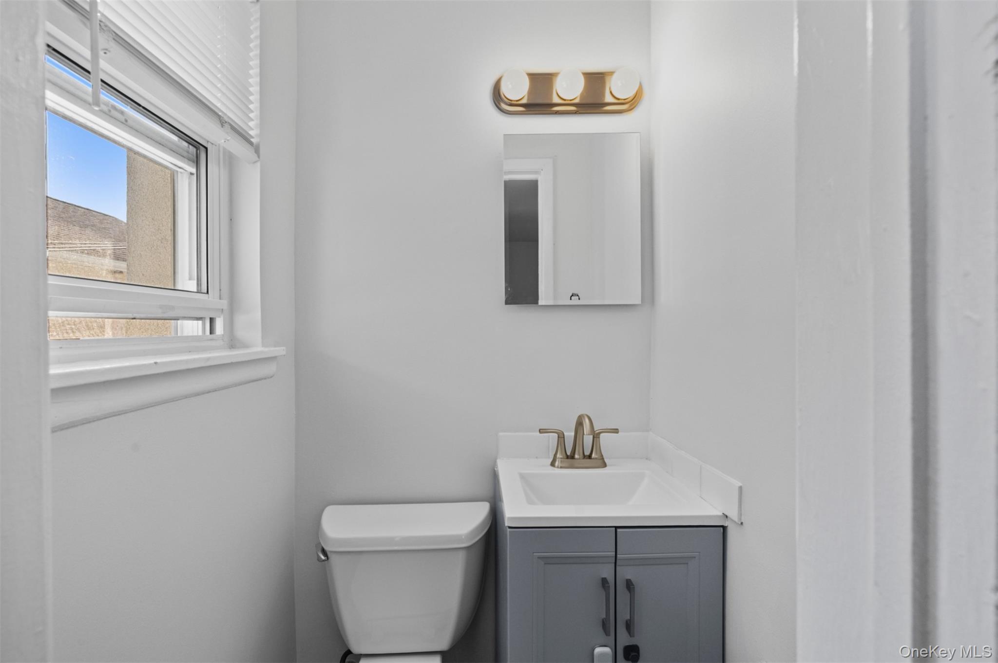 517 E Broadway, Long Beach, NY 11561