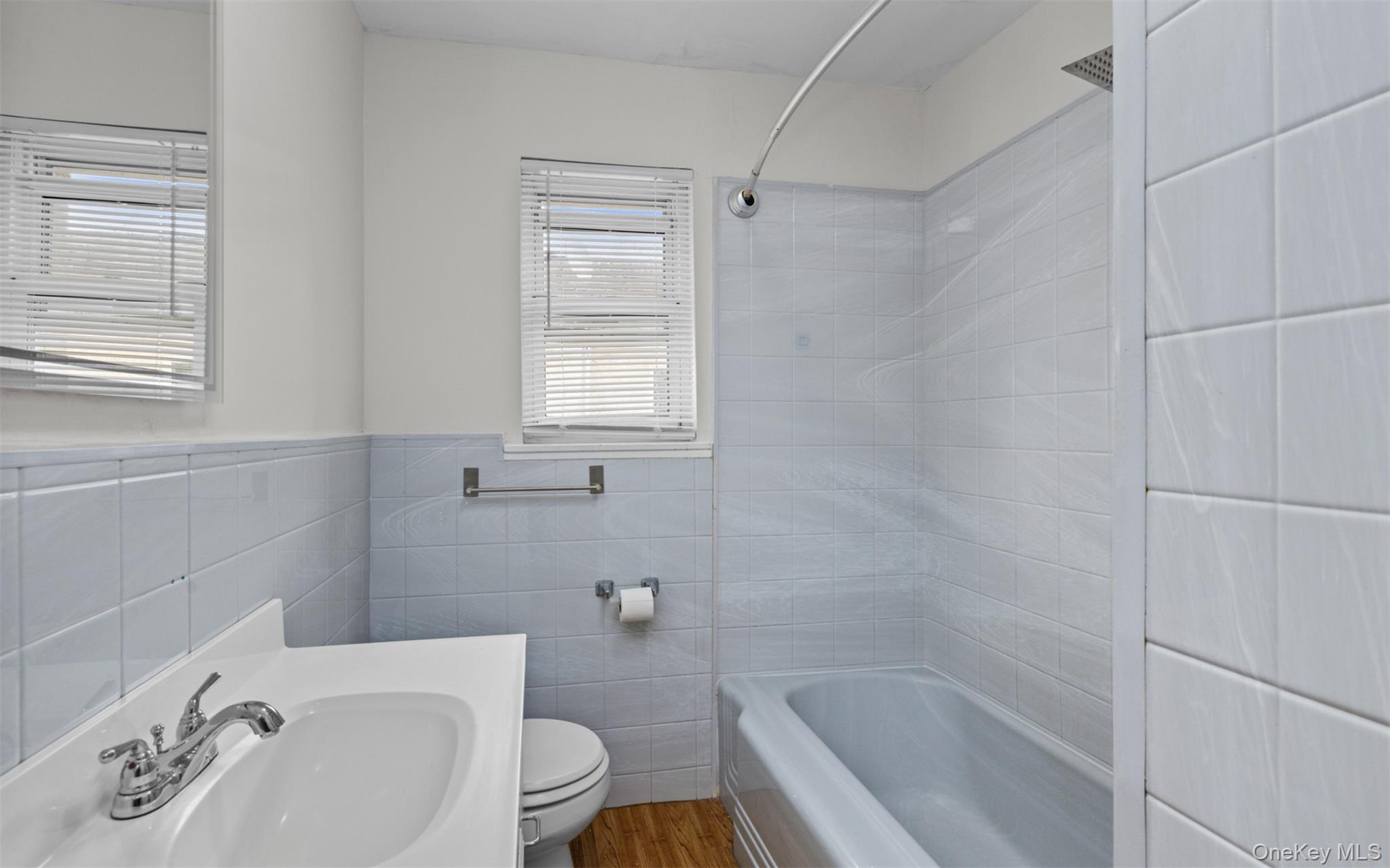 517 E Broadway, Long Beach, NY 11561