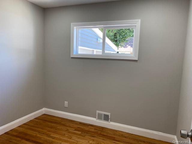 154 Charter Oaks, Brentwood, NY 11717