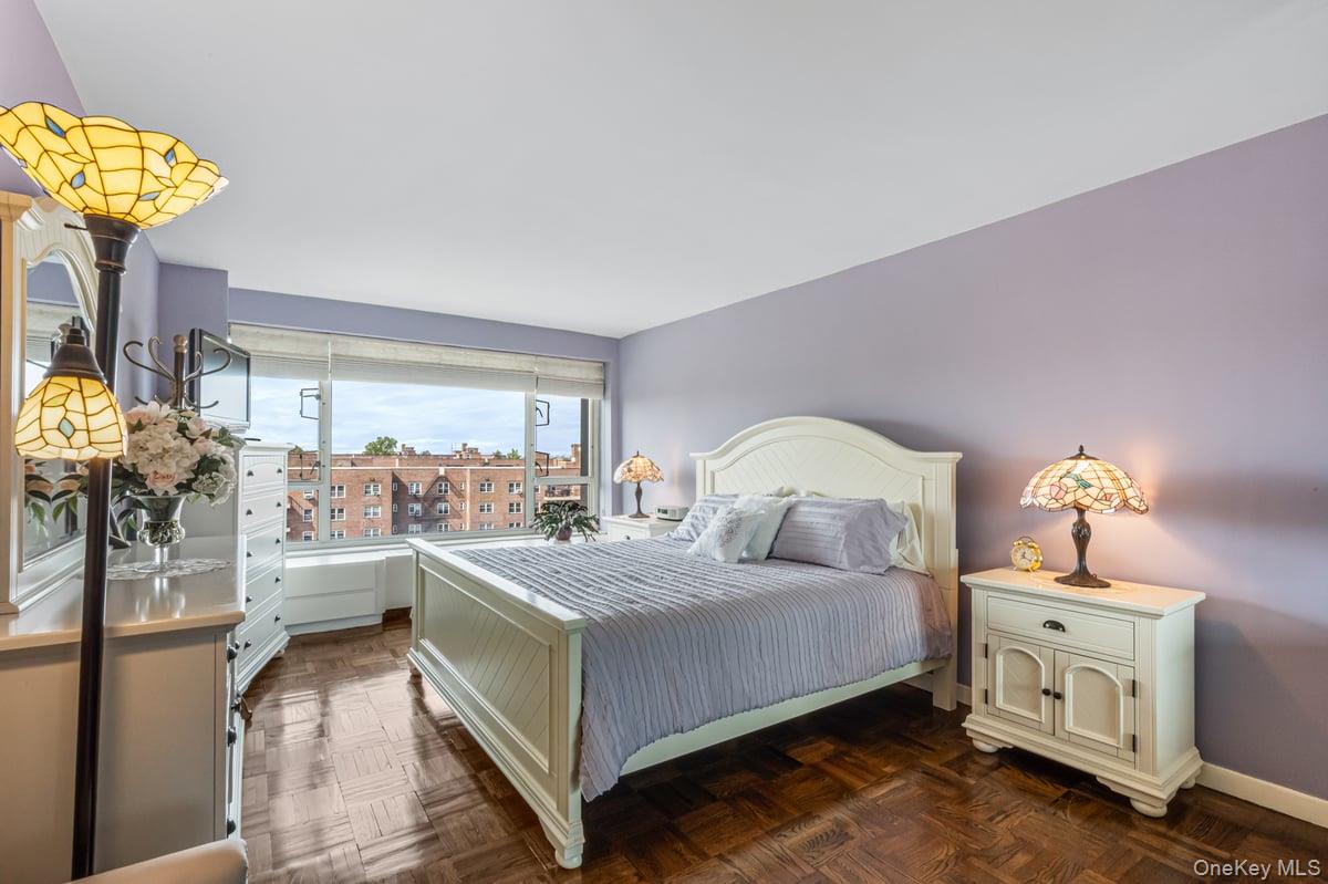 166-25 Powells Cove Boulevard # 9E, Beechhurst, NY 11357