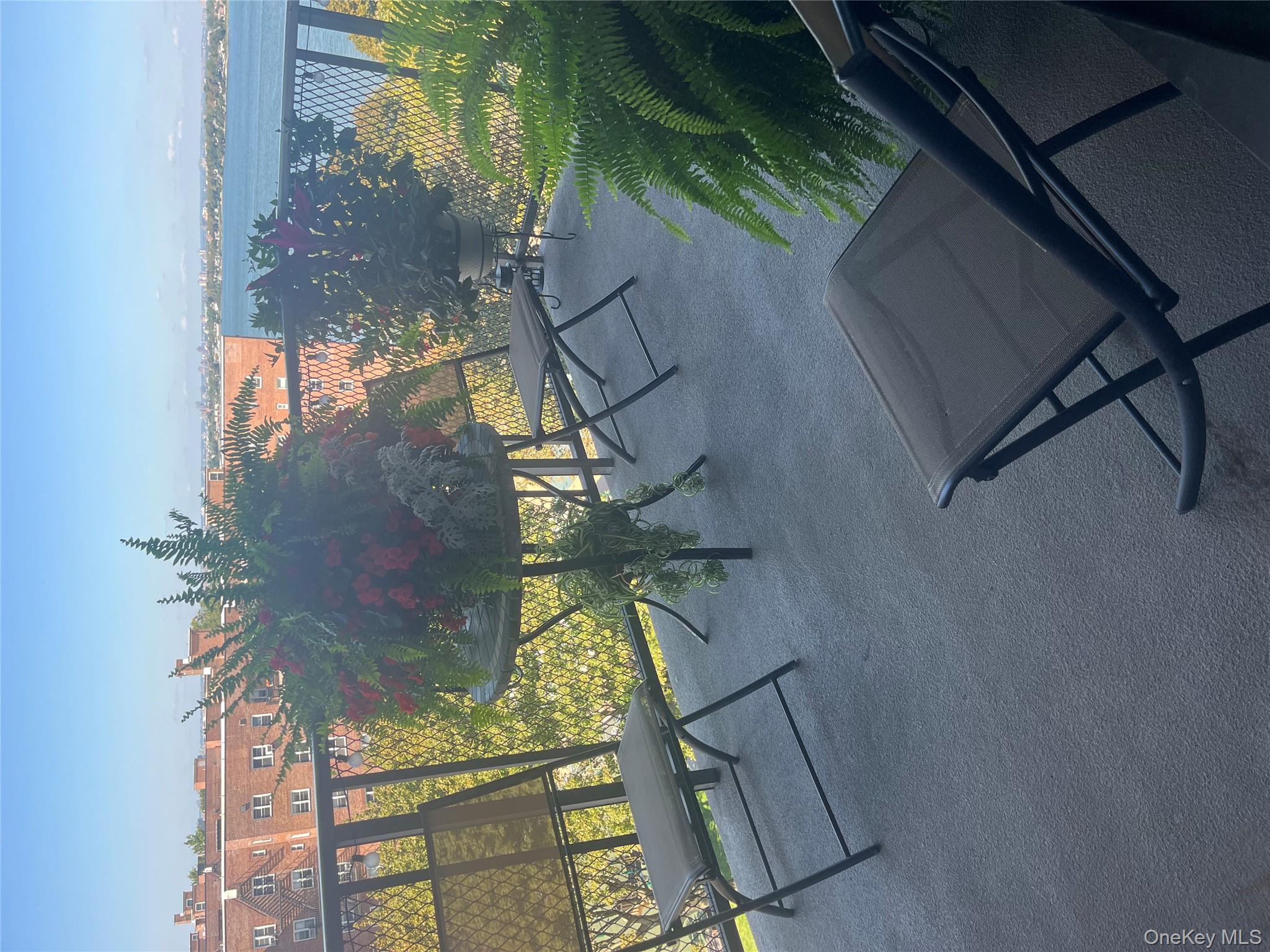 166-25 Powells Cove Boulevard # 9E, Beechhurst, NY 11357