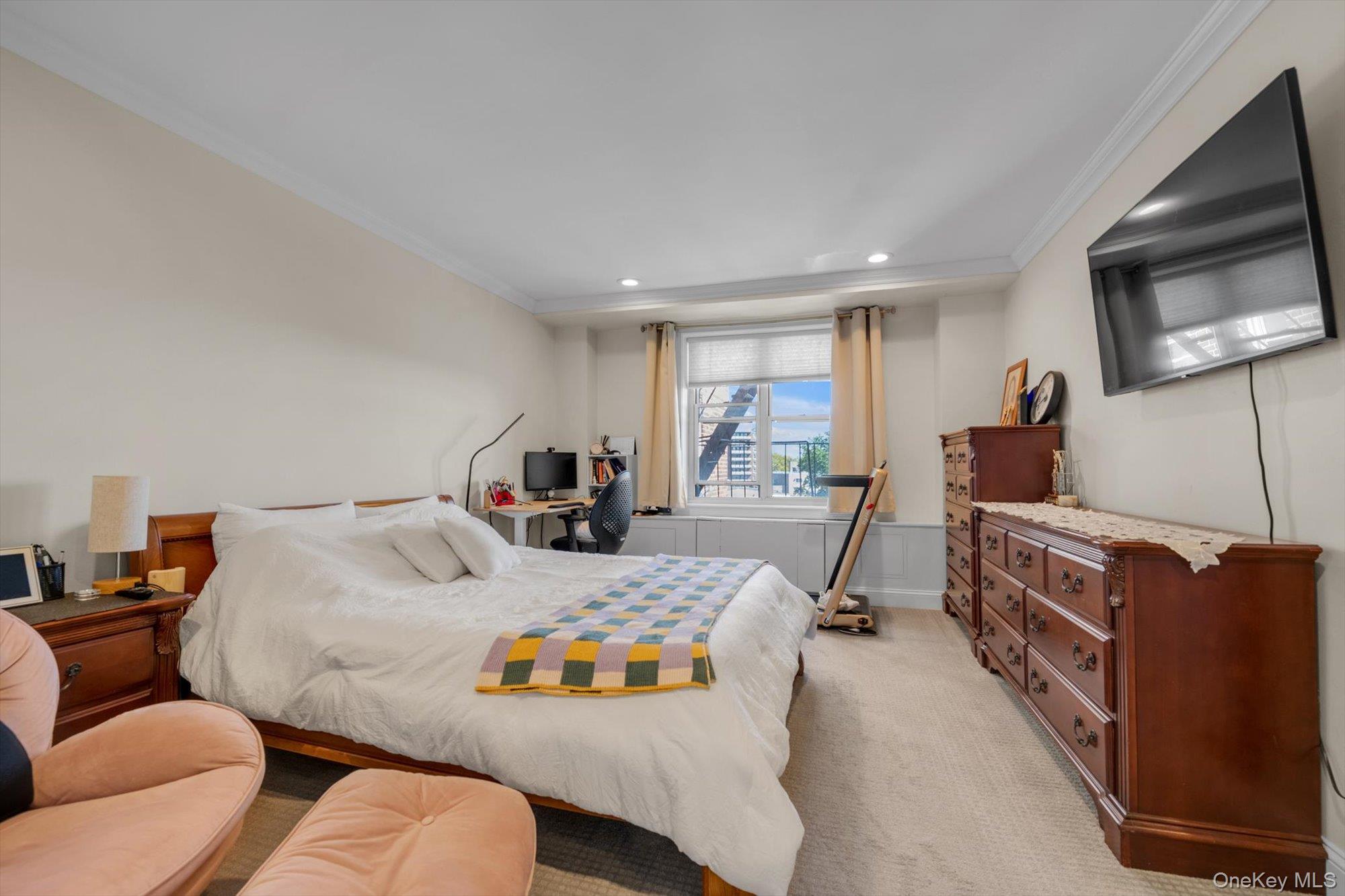 211-40 18 Avenue # 4B, Flushing, NY 11360