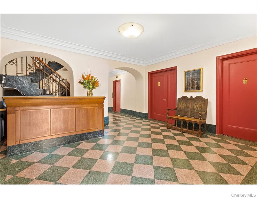 410 Central Park West # 3C, New York (Manhattan), NY 10025