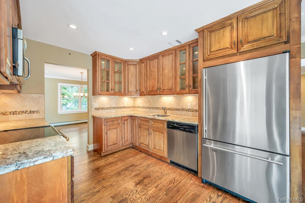 109 Oakside Drive, Smithtown, NY 11787