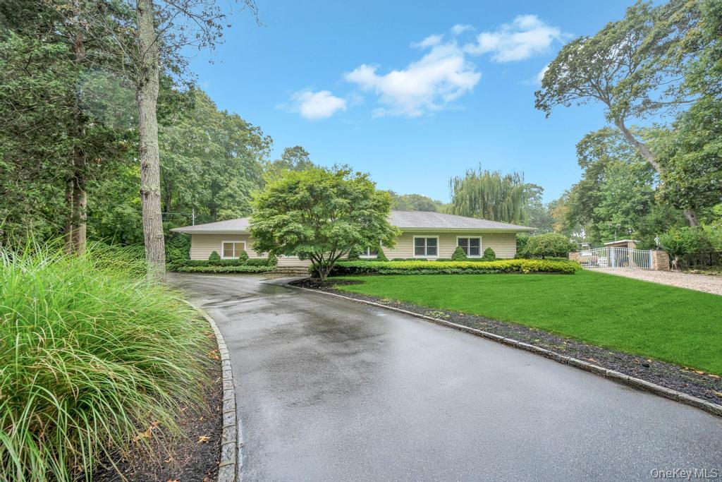 109 Oakside Drive, Smithtown, NY 11787