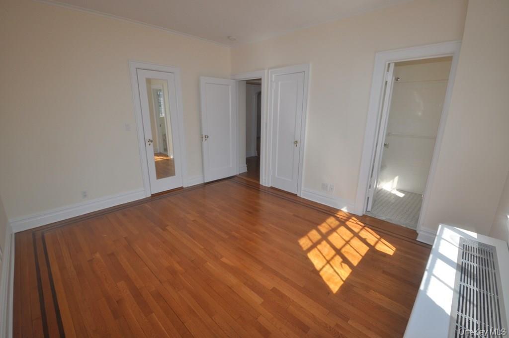 155 Garth Road # 5H, Scarsdale, NY 10583