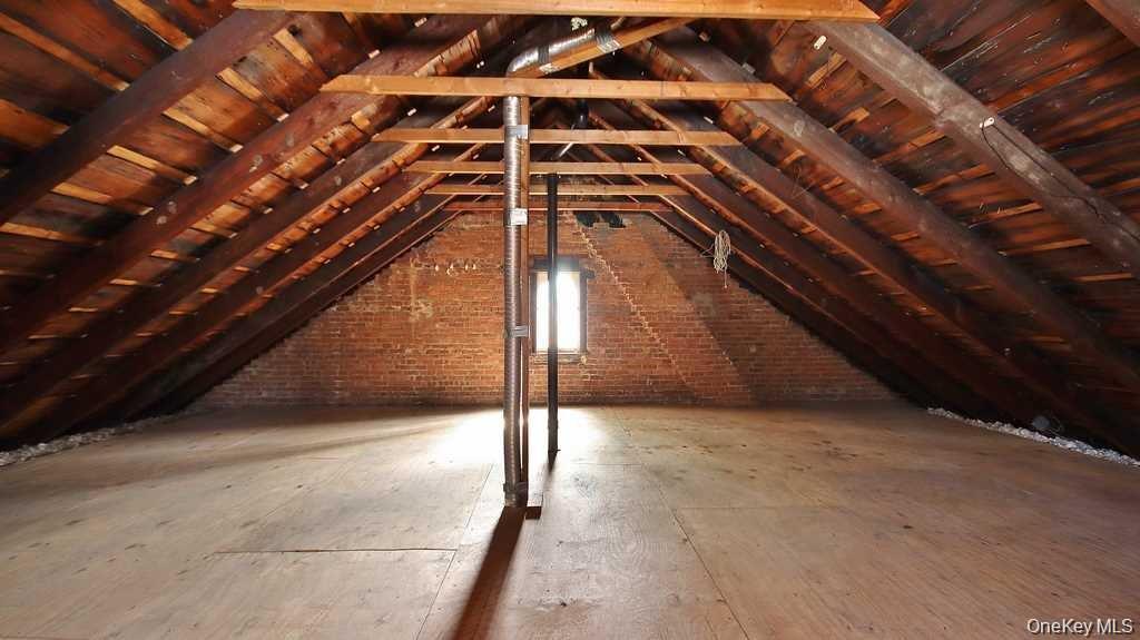 40 BROAD Street, Fishkill, NY 12524