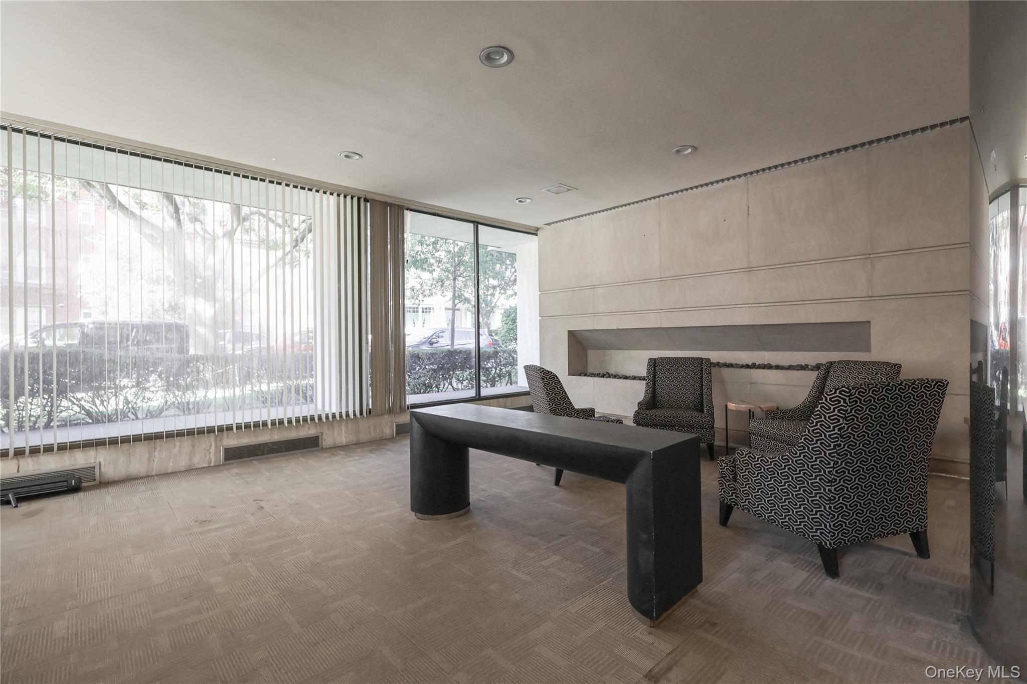 70-31 108th St # 2C, Forest Hills, NY 11375