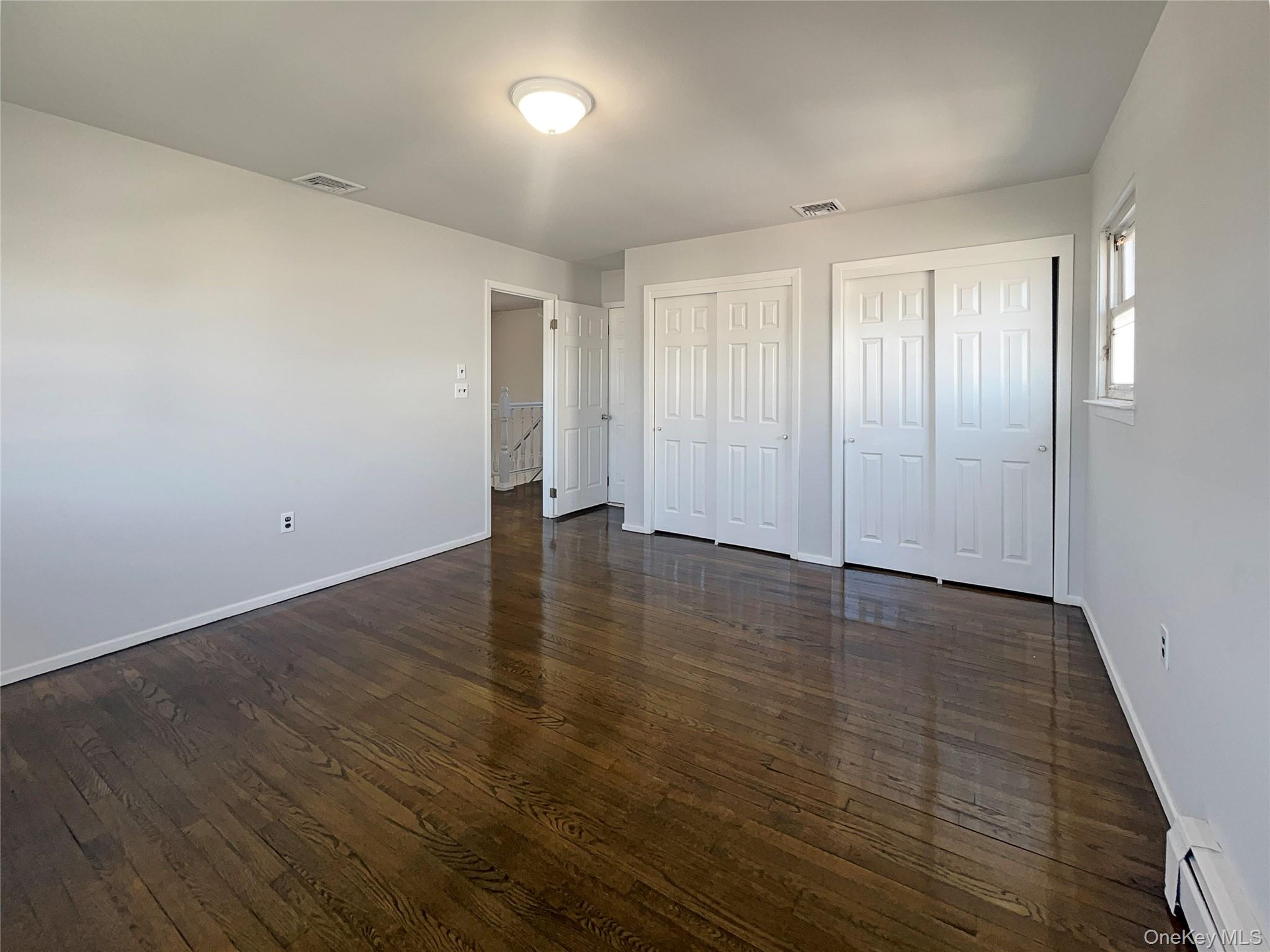 371 Pennsylvania Avenue, Mineola, NY 11501